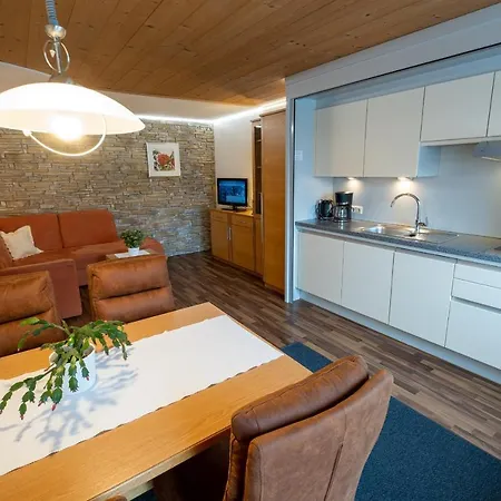 Mini-hôtel Gaestehaus Haag Ehrwald