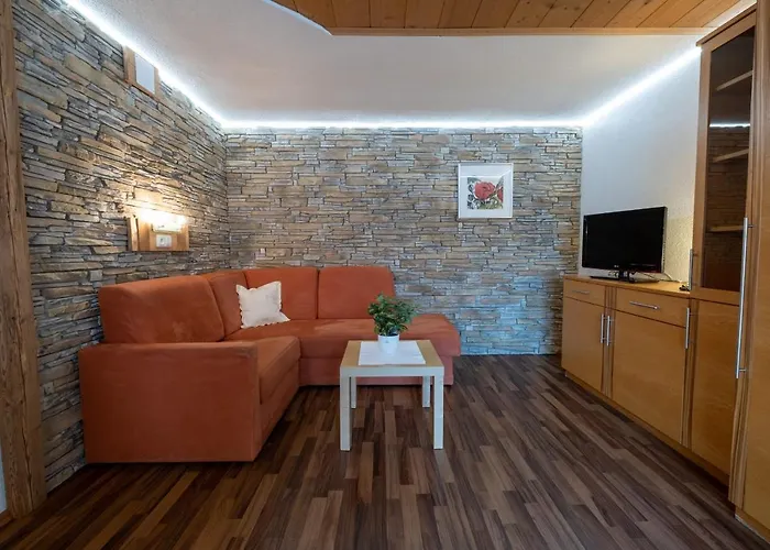 Gaestehaus Haag 3* 에르발트