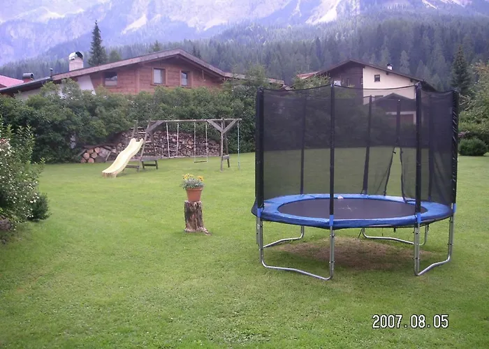 Gaestehaus Haag 3* 에르발트