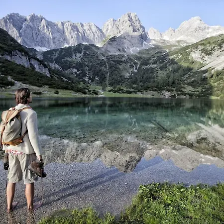 イン Gaestehaus Haag エールヴァルト