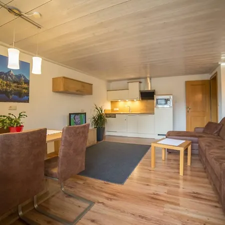 Gaestehaus Haag イン エールヴァルト